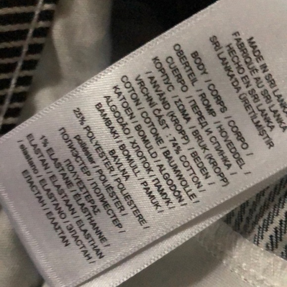 RALPH LAUREN (14) Midrise ankle supper stretch memory denim defining silhouette - Picture 9 of 16